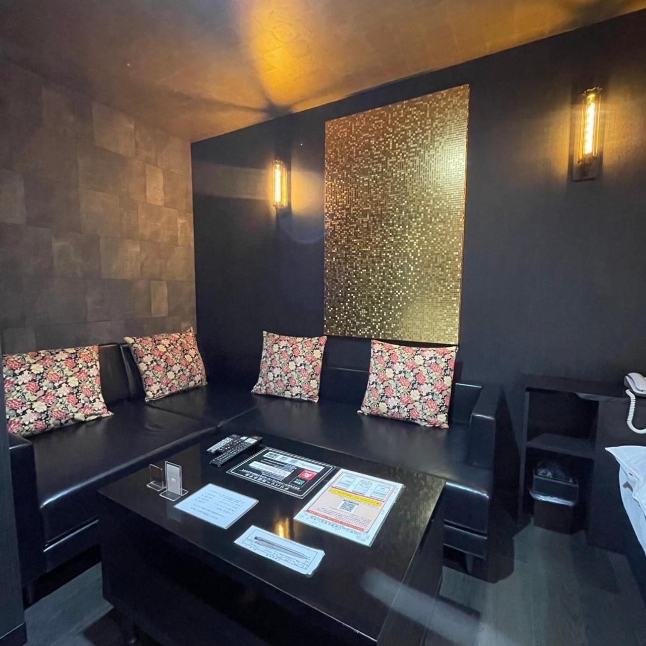 Hotel Park Hill Σασέμπο Εξωτερικό φωτογραφία